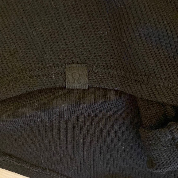 Lulu lemon tank top - Picture 3 of 3